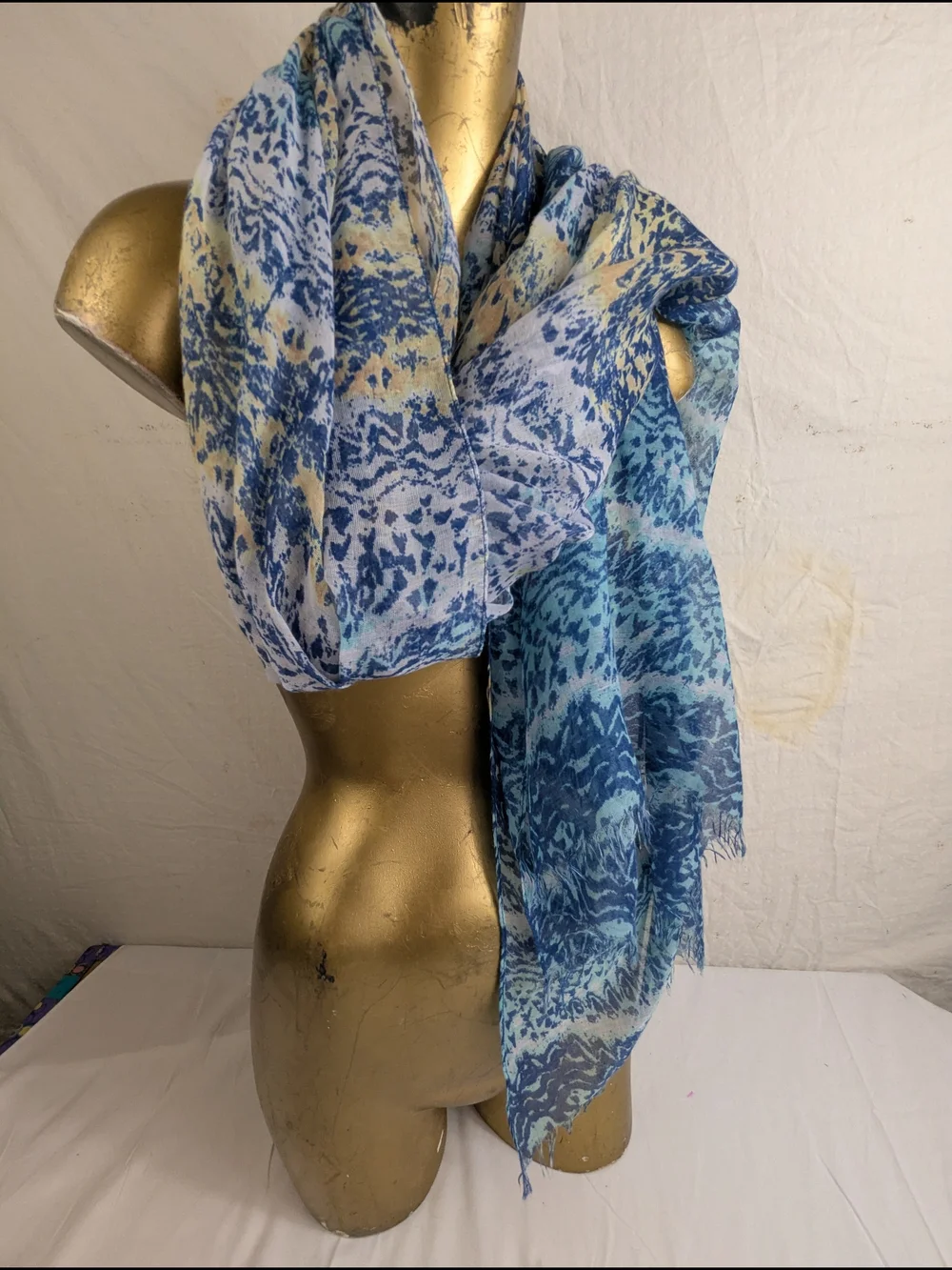 Nurture Bohemian Blue Patterned Lightweight Women's Scarf